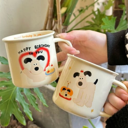 كوب قهوة ليوم الميلاد