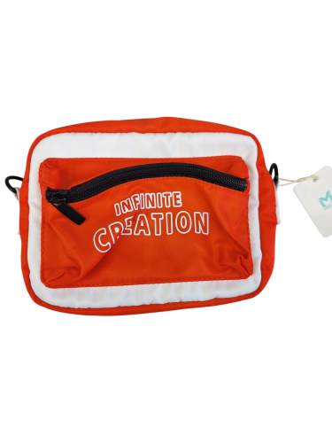 حقيبة كتف بتفاصيل انيقة