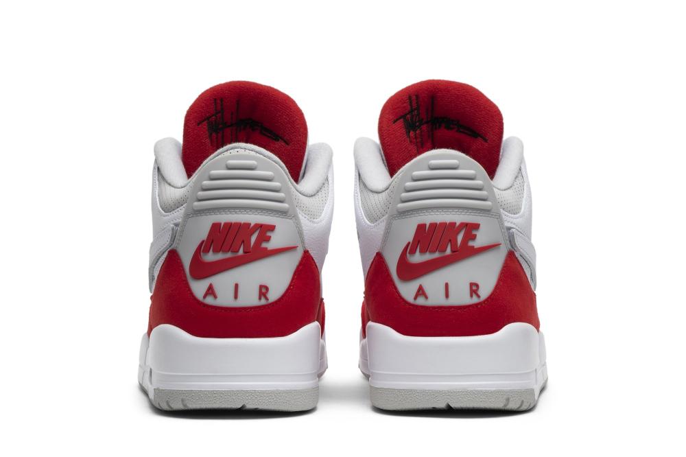 Air Jordan Retro Tinker 'Air Max 1' أحذية رياضية فاخرة