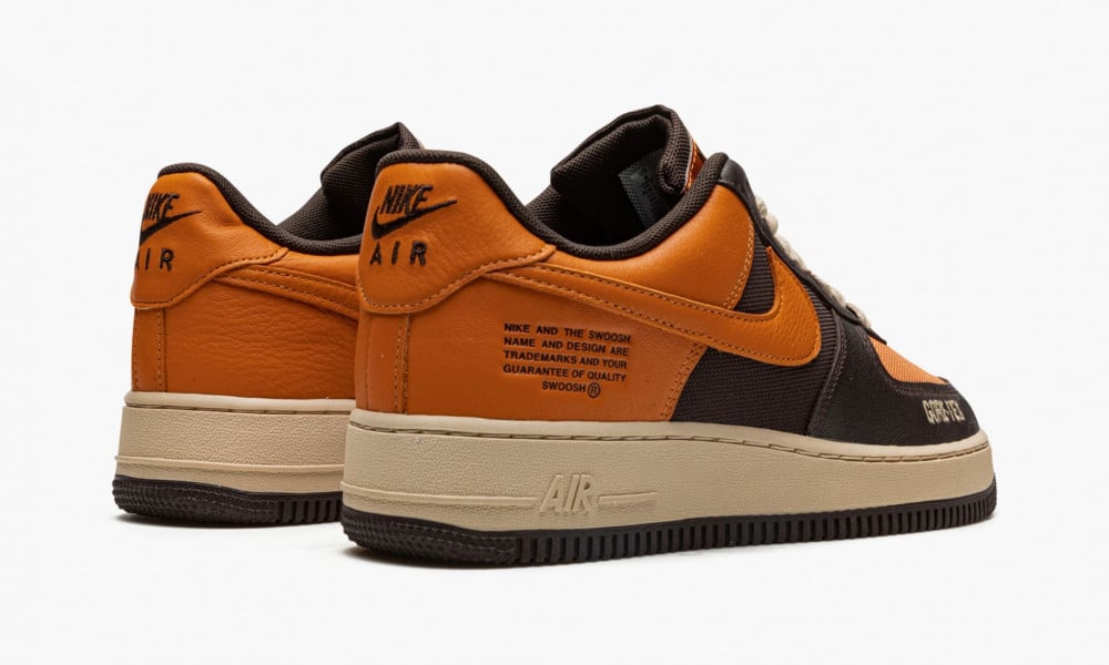 Nike air force 1 low homme best sale orange