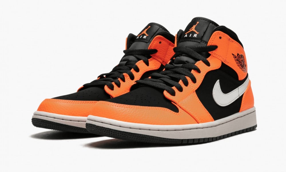 Air Jordan 1 Mid Black Cone