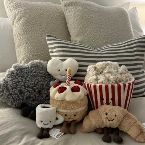 دمية جيلي كات - Jelly Cat Doll