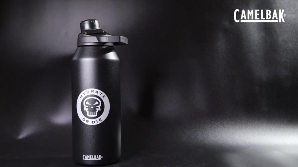 مطارة ماء اميركية 0.6 لتر Hydrate or Die