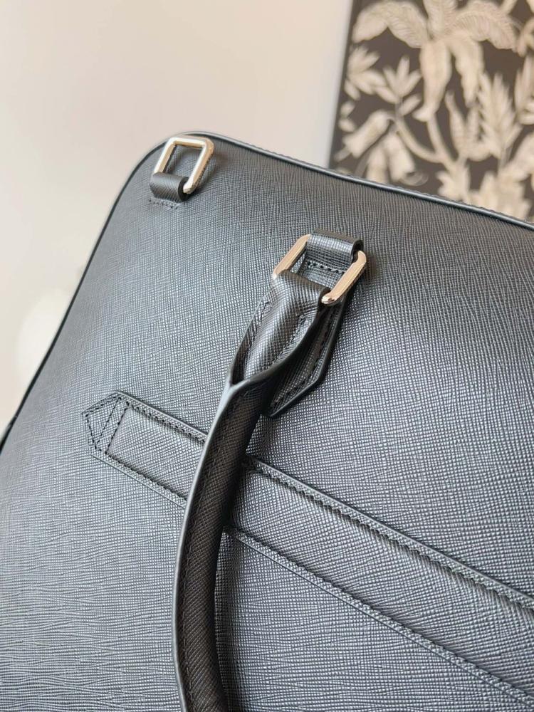 شنطة مونت بلانك حجم ٣٩ سم