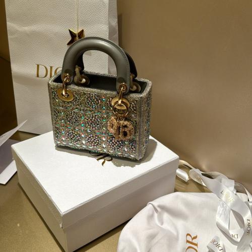 شنطة ليدي ديور Lady Dior