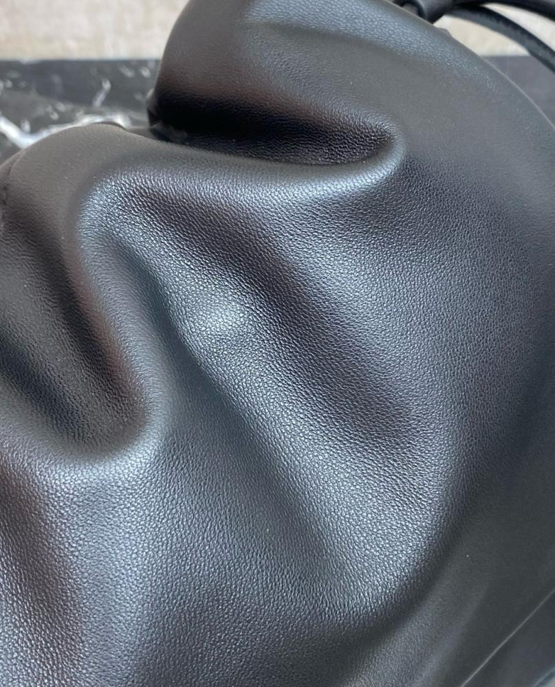 شنطة فندي أسود Fendi