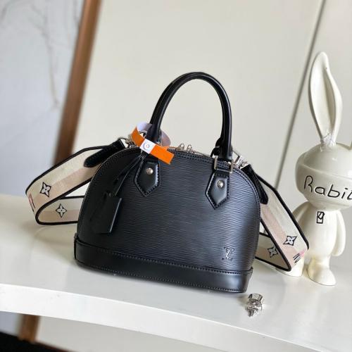 شنطة لويس فيتون Lv bb alma