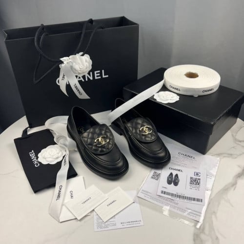 حذاء Chanel