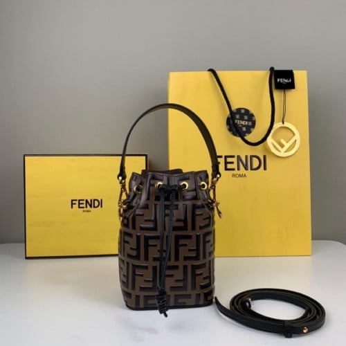 شنطة فيندي مون تيرزور Fendi Mon Tresor