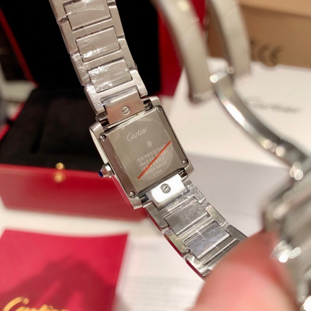 ساعة Cartier  كارتير نسائية