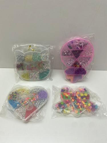 خرز علبة صغيرة