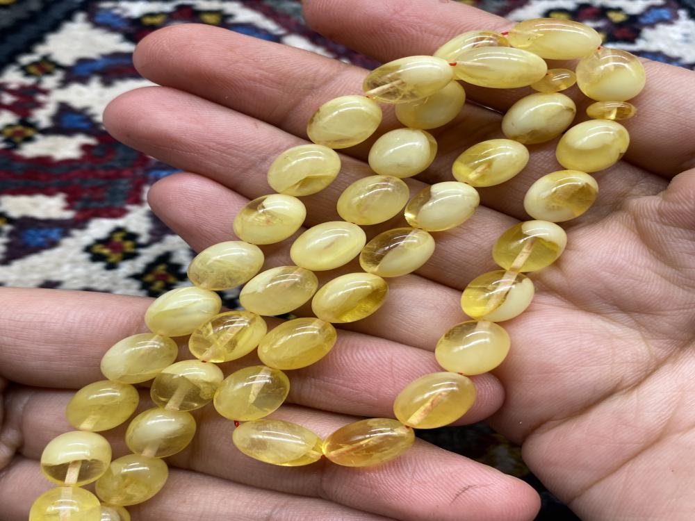 كهرمان بلطيقي حر طبيعي معجن ٢٢ جرام ٤٥ خرزه ٨.٥ ملي