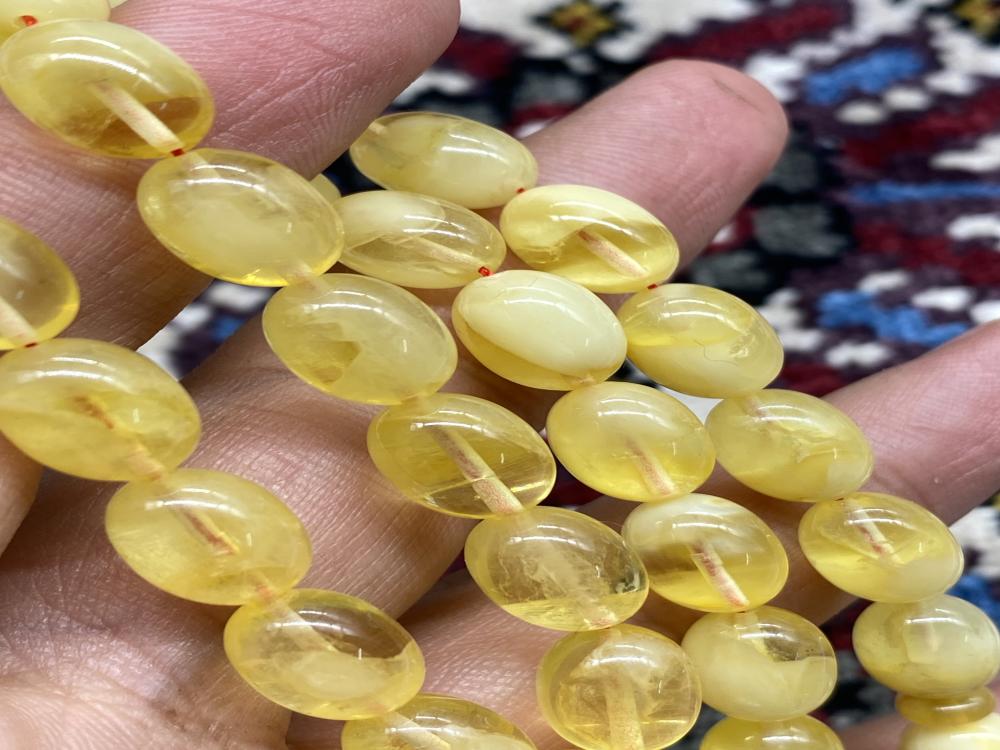 كهرمان بلطيقي حر طبيعي معجن ٢٢ جرام ٤٥ خرزه ٨.٥ ملي