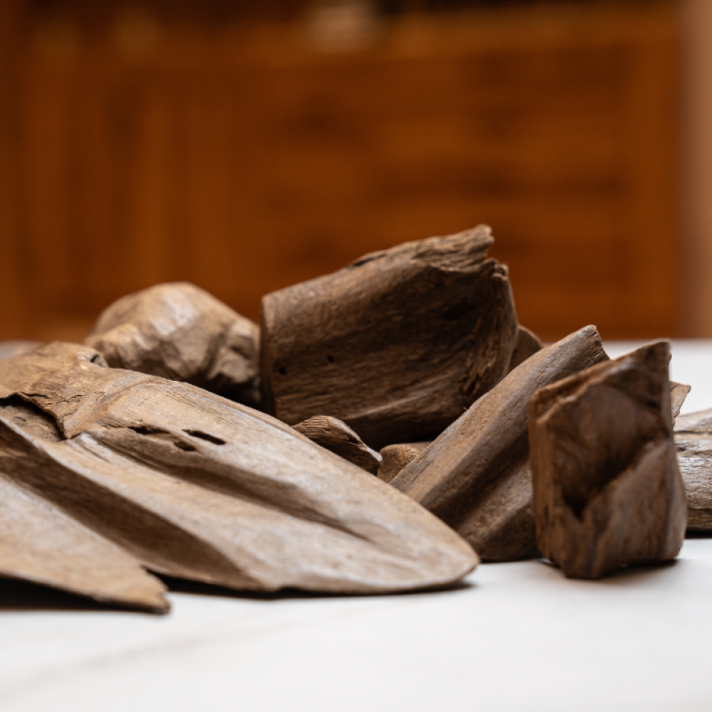 اشتري عود مروكي طبيعي دبل اصلي بافضل سعر في السعودية