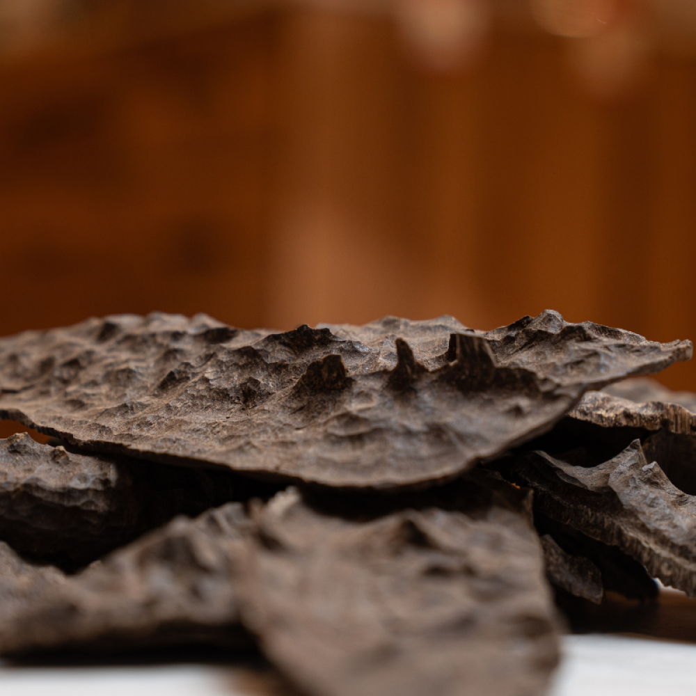 عود طبيعي جار هندي فاخر - متجر مجالس الكرام للعود الطبيعي