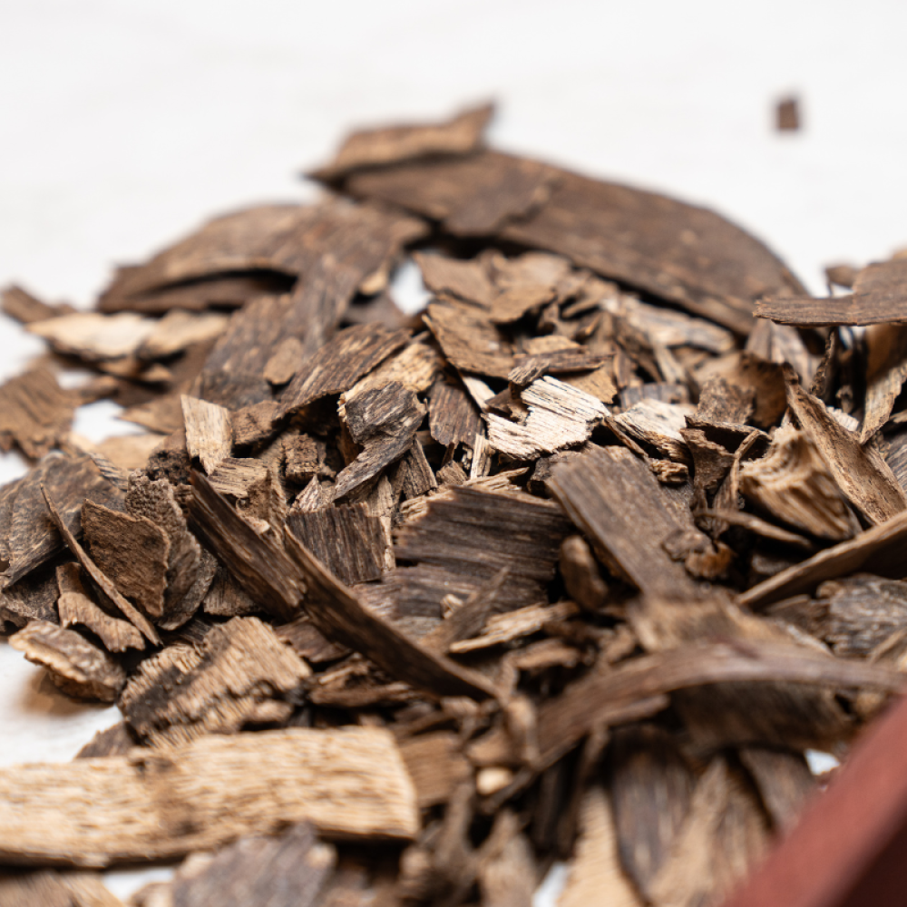 عود هندي سيسور طبيعي – بخور أصيل للتبخير والتطييب اليومي بعبق العود الهندي الأصيل