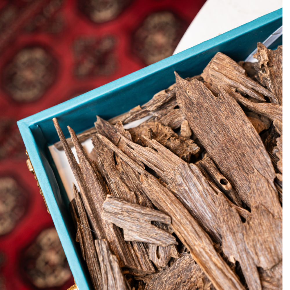 احصل الان على عود ماليزي بدخنة فاخرة وثبات قوي - مجالس الكرام للعود