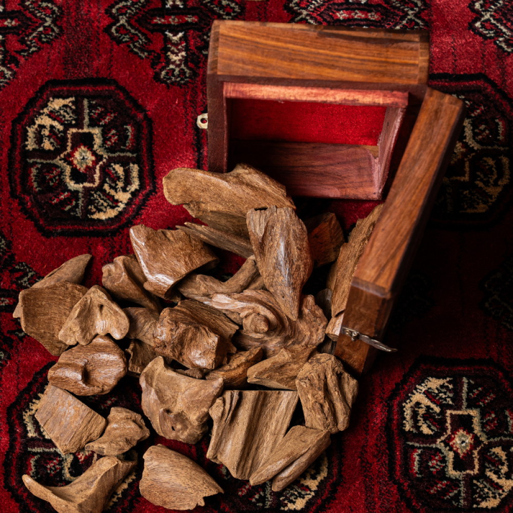 بخور مروكي قديم فاخر ثبات وقوة فوحان عالية تدوم طويلا