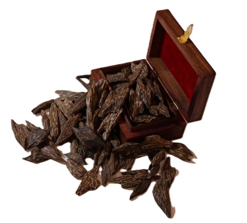 عود تايقر كمبودي الملكي - بخور كمبودي فاخر بعبير خشبي عميق