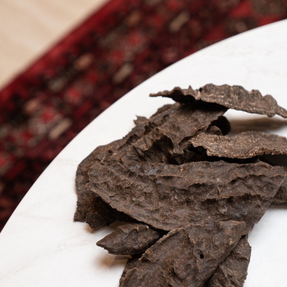 عود هندي جار طبيعي فاخر - متجر مجالس الكرام للعود الطبيعي