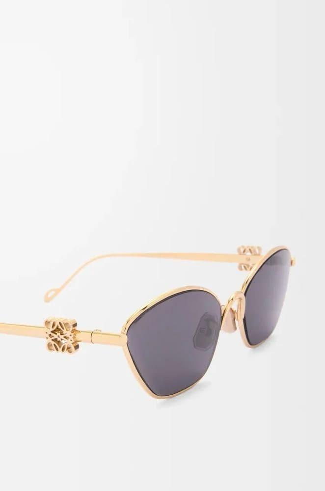 لماذا تعتبر النظارات الشمسية "الطبية" استثماراً في صحتك؟ الفرق بين الحماية والزينة