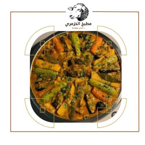 مرقوق دجاج بالخضار كبير