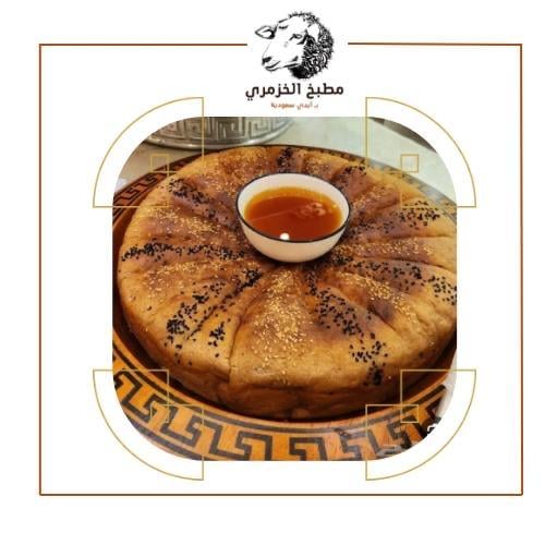 خبزه كله بسمن وعسل