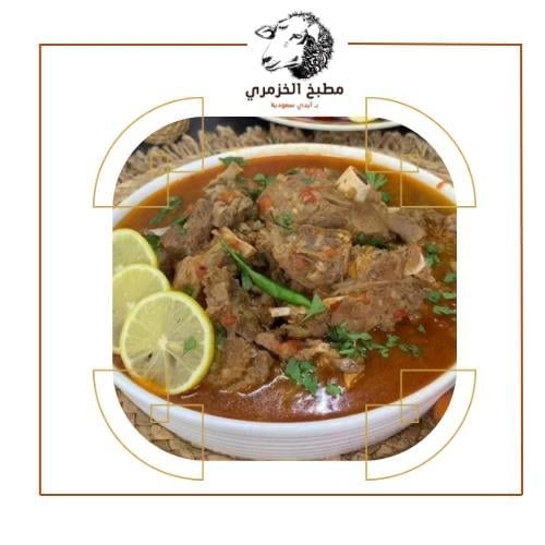 معرق لحم ربع ذبيحه بخبزه تنور وسلطه طحينه
