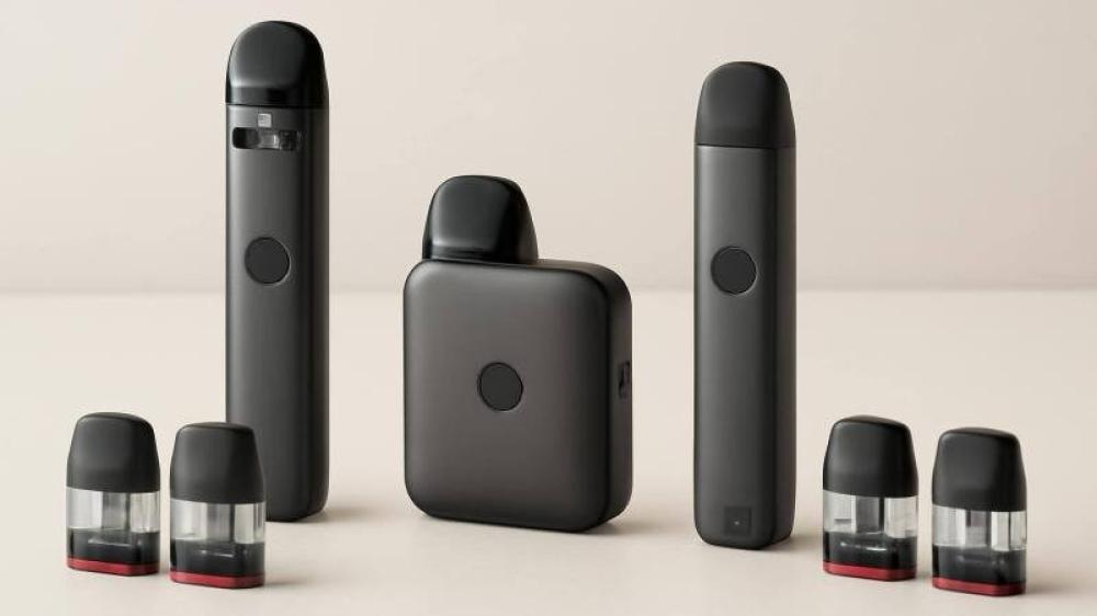 مقارنة بصرية لأجهزة Uwell Caliburn G5 مع بودات متوافقة في صورة غلاف لم