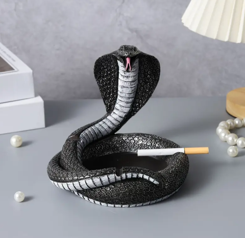 Stylish cobra-shaped ashtray, silver and black - Vape Saudi Arabia