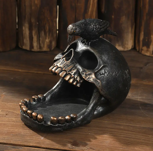 WACKOMARIAWOLF’S HEAD / SNAKE ASHTRAY新品 A cool ashtray in the shape of a brass skull - Vape Saudi Arabia