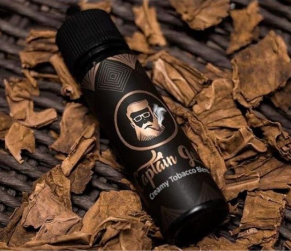 تصميم مريح في اليد نكهة كابتن جولد توباكو بلاند Captain gold Creamy Tobacco Blend-60ML