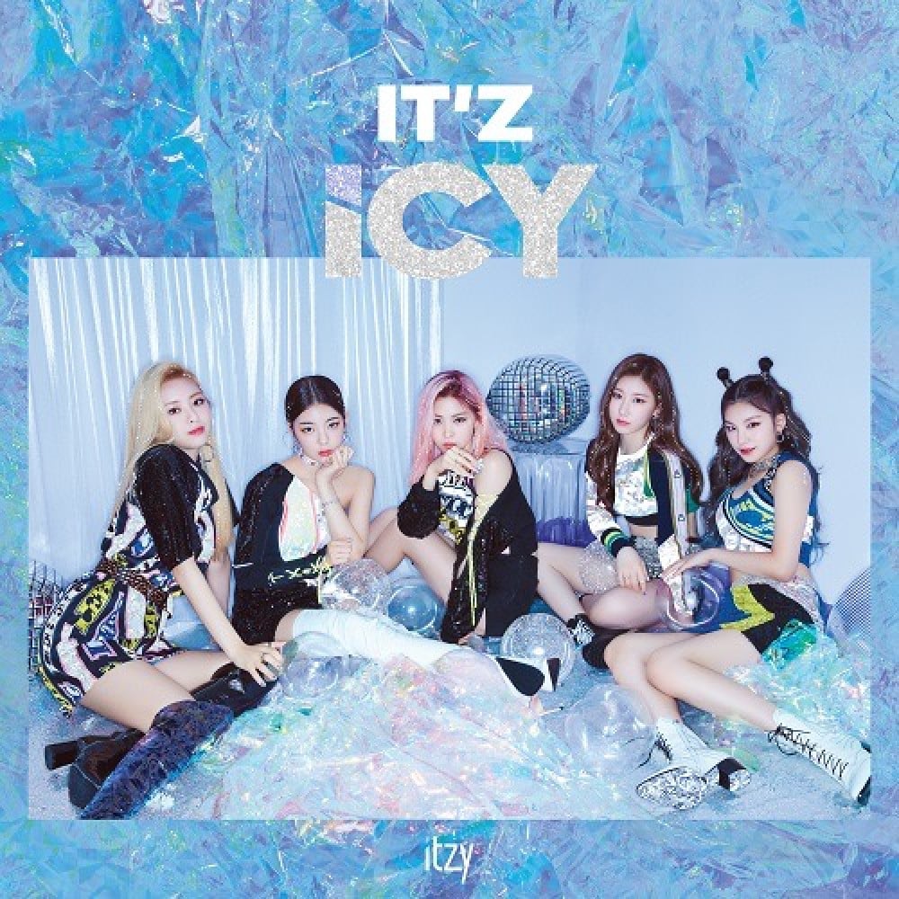 ITZY - Mini Album IT'Z ICY (Random Ver)