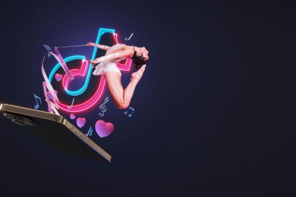 لايكات حقيقية بدون بوت