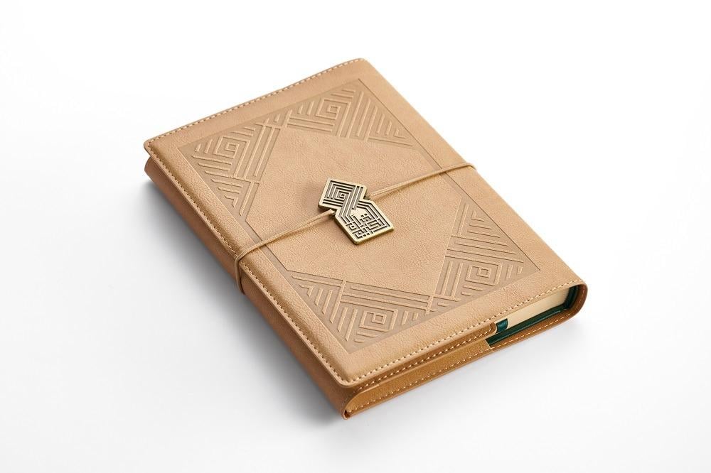 غلاف المصحف من ومضة – غلاف أنيق يحفظ مصحفك