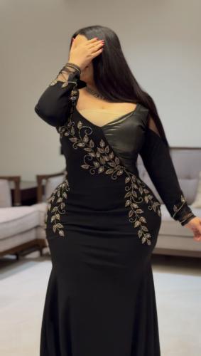فستان اسود شك