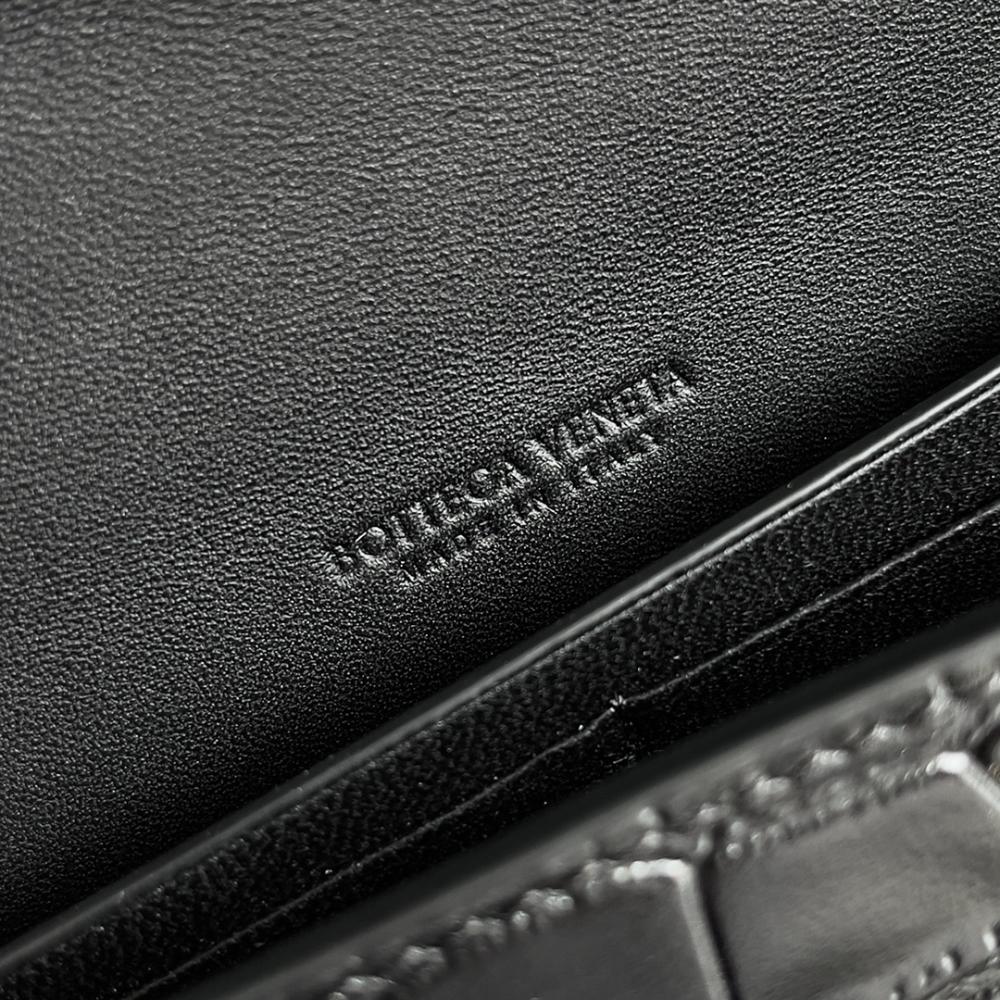 BV Andiamo  Clutch 29cm