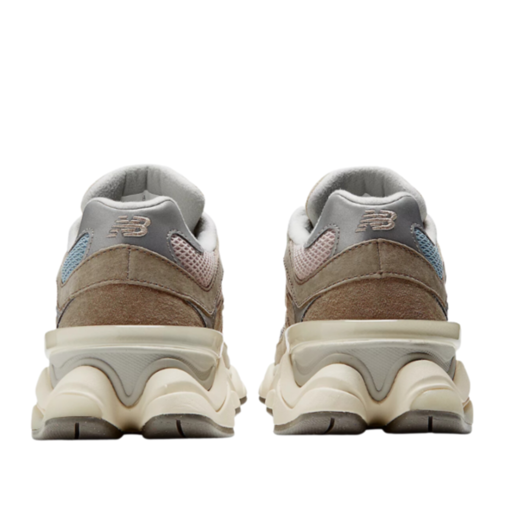 New Balance 9060 Sea Salt Blue