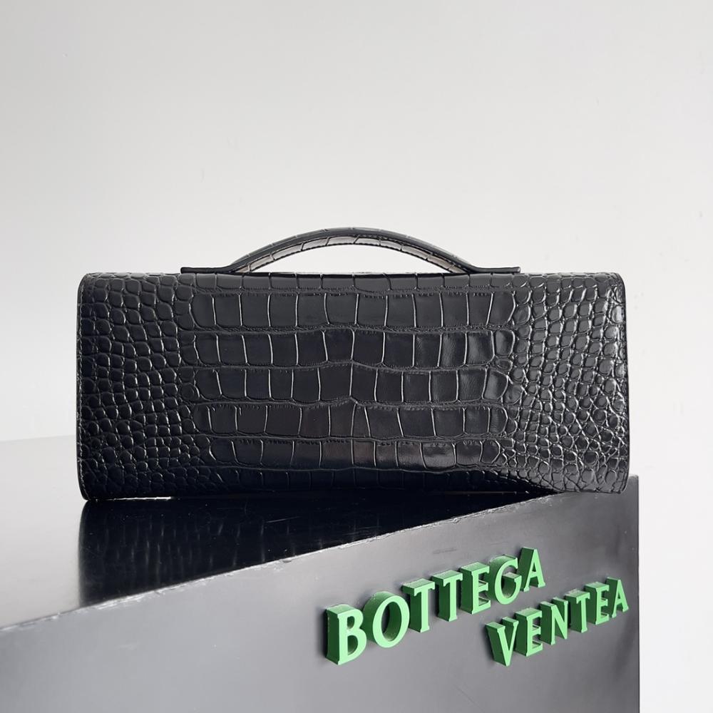 BV Andiamo  Clutch 29cm