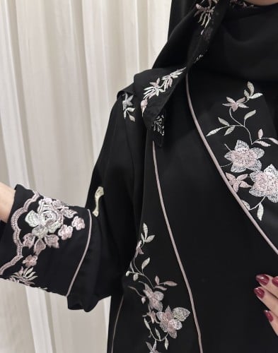 عباية تطريز كامل