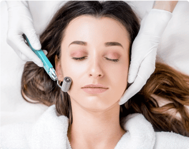 ما هي الديرمارولر وفيما تستخدم؟