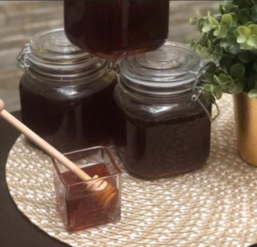 عسل طلح اصلي 100٪ مع قشر الرمان الكميه محدودة جدا