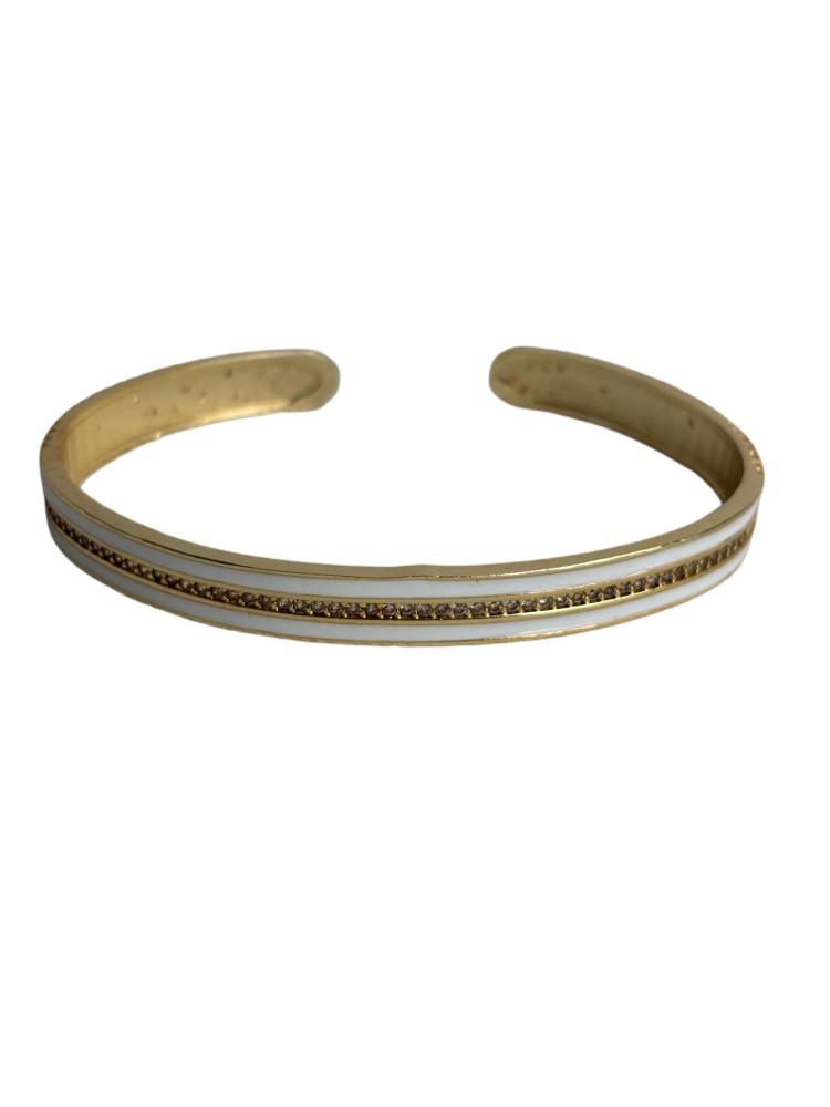 اسورة مخططه لون الابيض