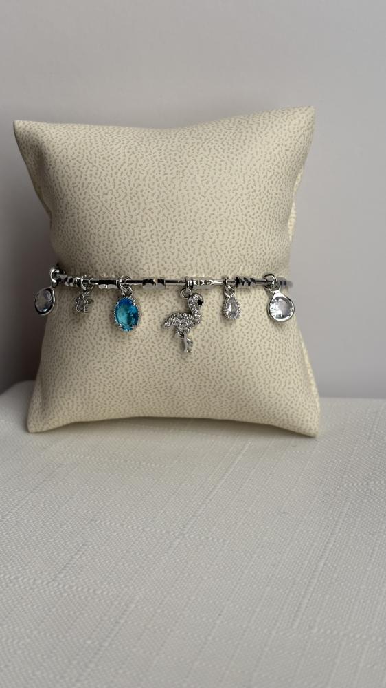 أسورة تشارمز الفلامينجو