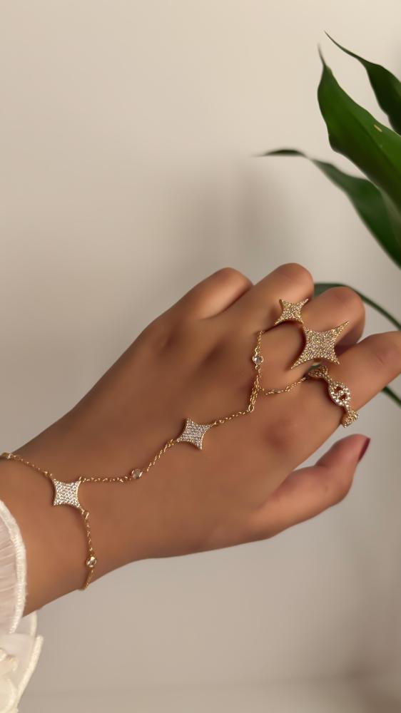 خاتم النجم باللونين الذهبي والفضي