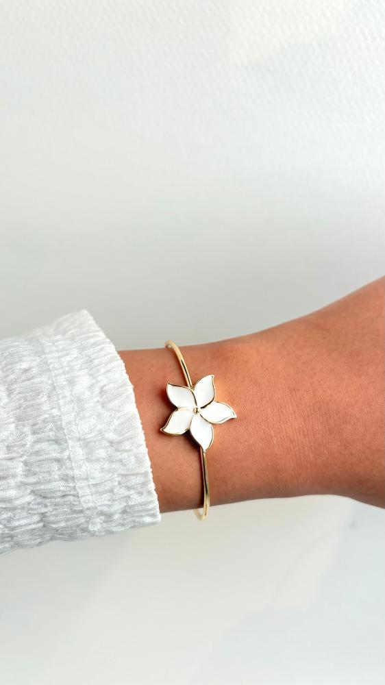 اسورة /the flower