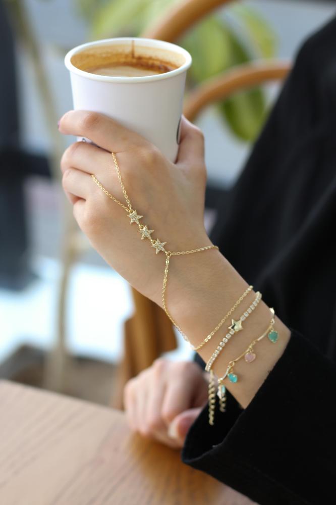 اسورة كف النجوم