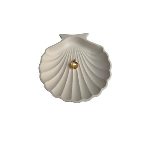 Sea shells 4