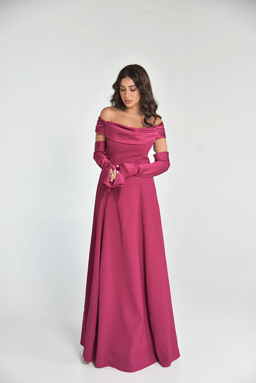 فستان بتصميم إنسيابي ( Off-Shoulder )
