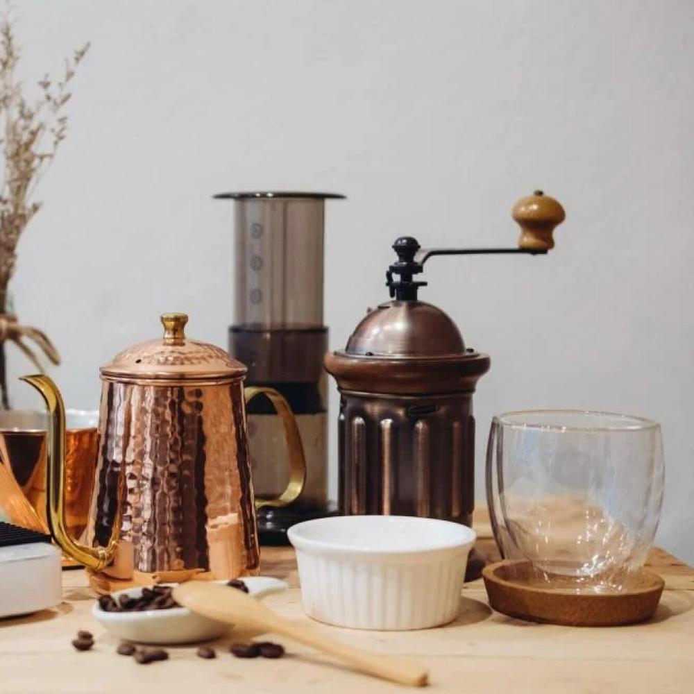 أدوات لا غنى عنها لكل محب للقهوة
